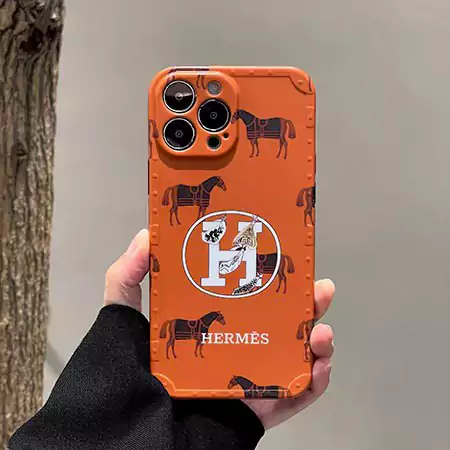 オレンジエルメス iPhone16 ケース  Hermes 16 Pro/16Plus/16 ProMax ケース ロゴプリントレンズ保護 