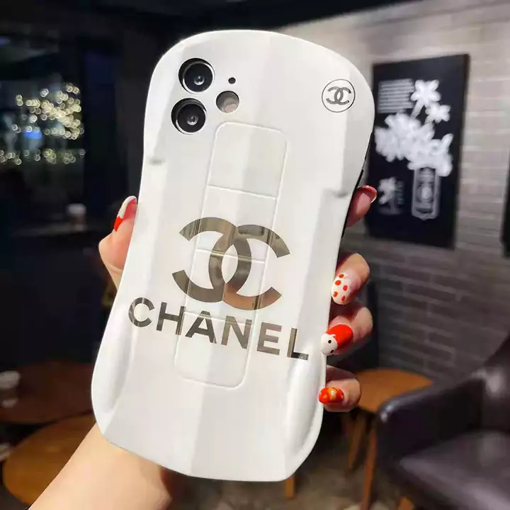 人気シャネル ブランド iphone15/16pro max/16proケース かわいい女性向けiphone 15 pro ケース 最高級Chanel iphone14/15 pro maxケース
