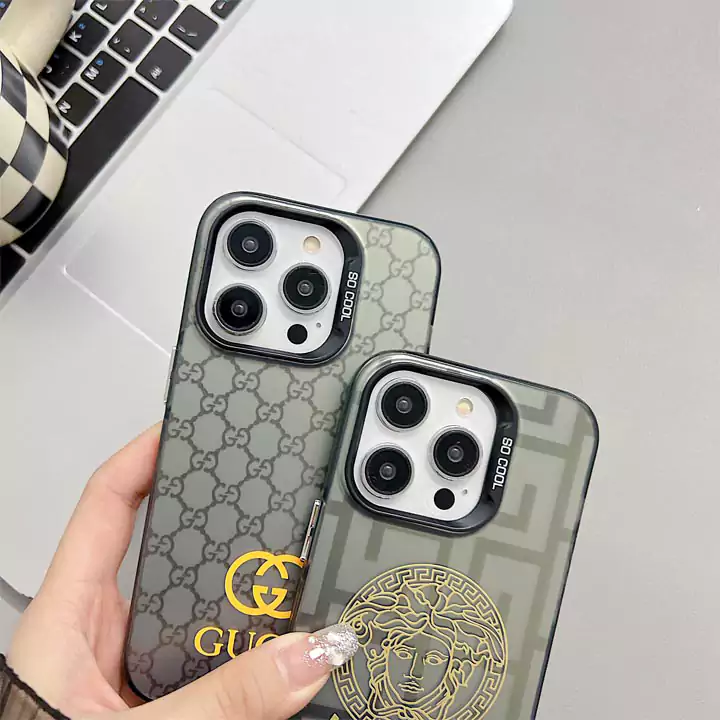 新作のGucciブランドスマホケースiphone 15 ケース ゴールドブランドロゴブランド柄おしゃれ綺麗 ブランドヴェルサーチ  Versace iphone 16 ケースオシャレ個性 購入歓迎VANCOPY