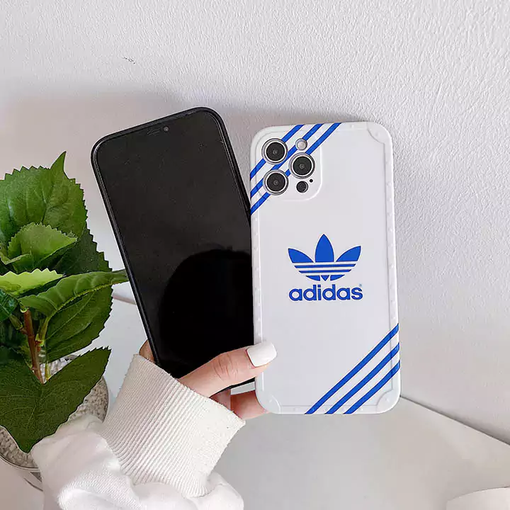 人気Adidasブランドロゴ iphone 16 ケース/スポーツ風アディダスブランド iphone 15 ケース高品質コピー通販店