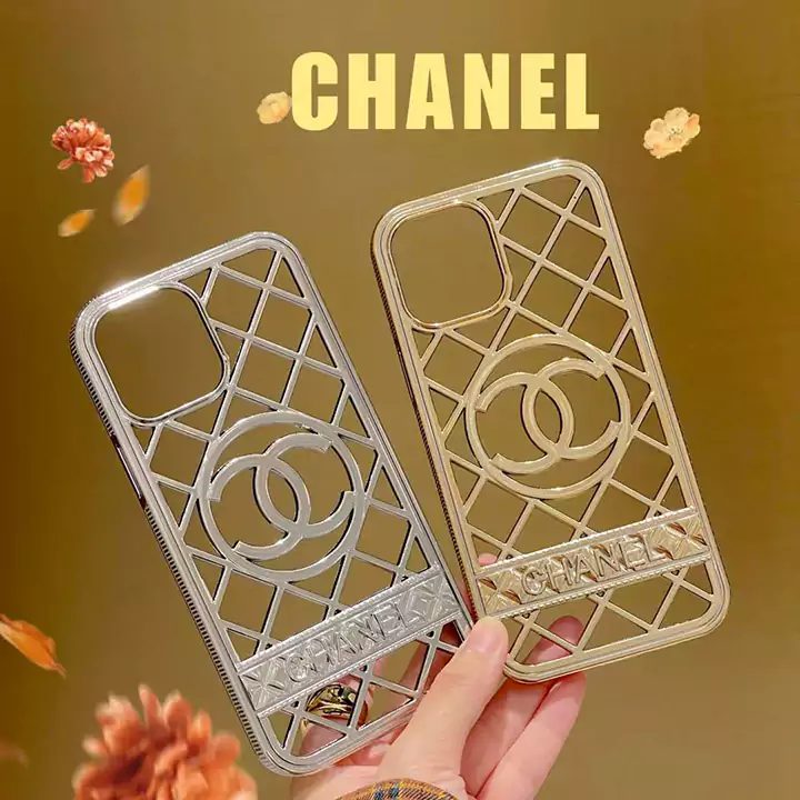 最高級ブランドChanel iphone 16 個性透かし彫りケース   電気メッキブランドロゴシャネル iphone 16 スマホケース個性ファッション